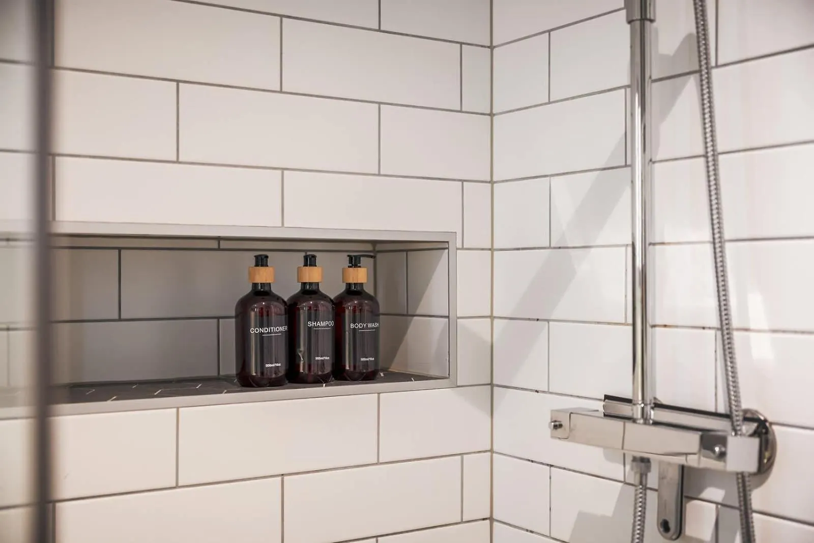 Dinbnb Apartments L 300 To Bryggen L Bergen Style House Revamped 2023
