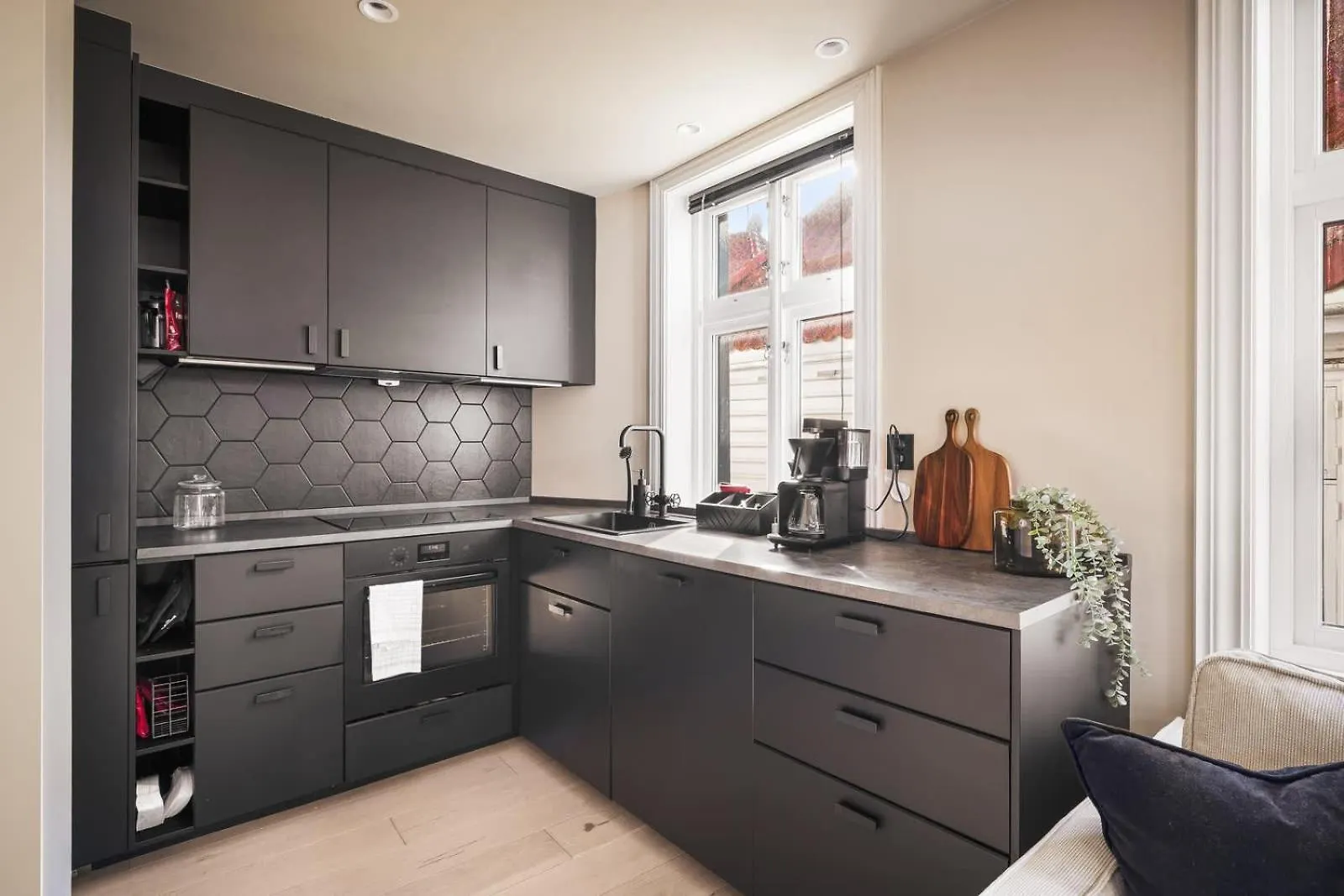 Dinbnb Apartments L 300 To Bryggen L Bergen Style House Revamped 2023 Norway
