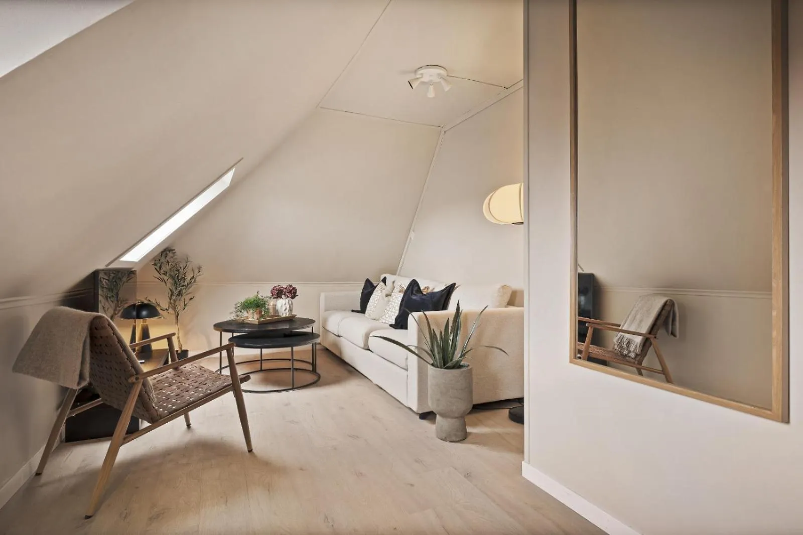 Dinbnb Apartments L 300 To Bryggen L Bergen Style House Revamped 2023