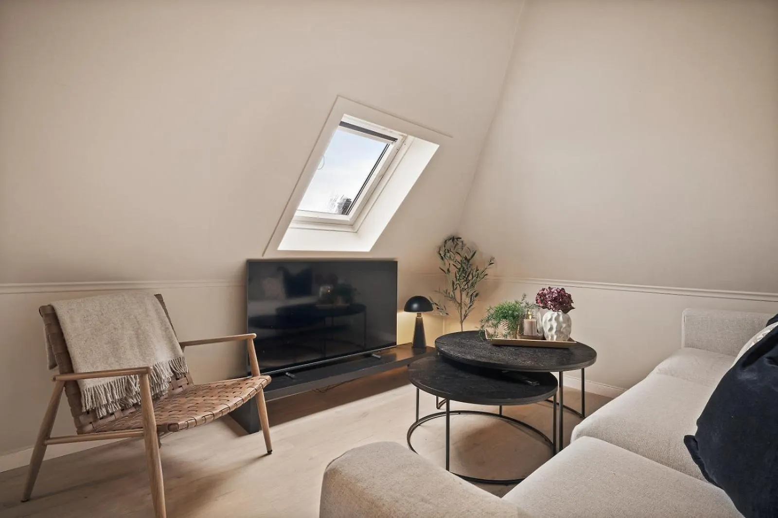 Dinbnb Apartments L 300 To Bryggen L Bergen Style House Revamped 2023