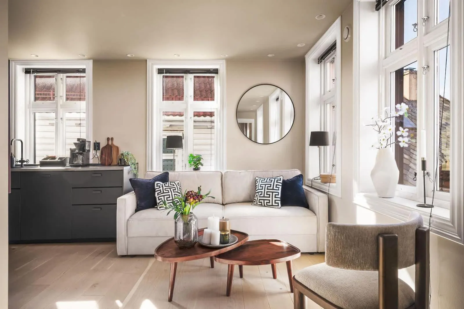 Dinbnb Apartments L 300 To Bryggen L Bergen Style House Revamped 2023 0*,  Norway